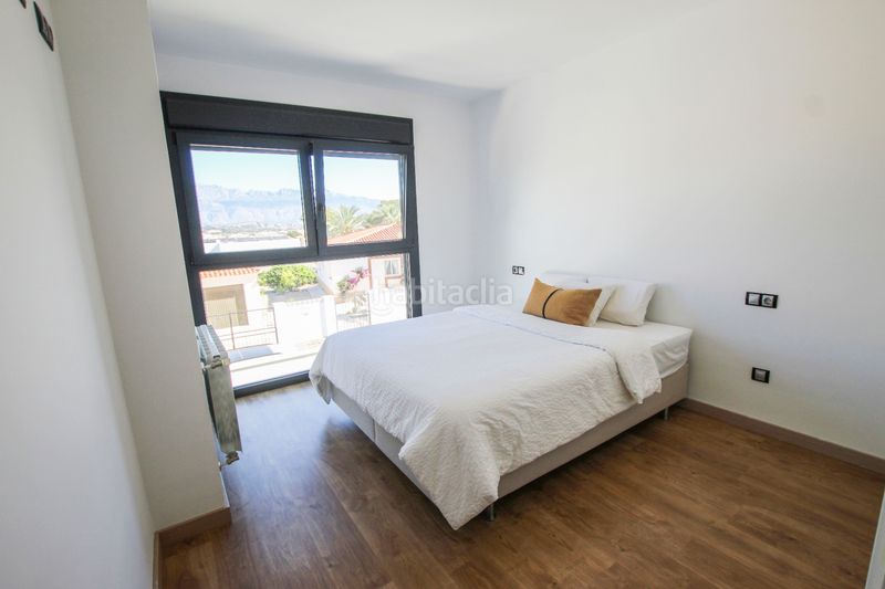 Foto f96cd404-164c-4f74-8338-460b68e2ac1a. Casa amb calefacció aparcament piscina a L´Albir Alfàs del Pi (l´)