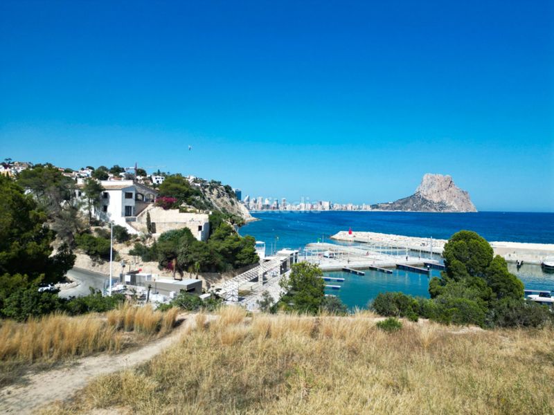 Foto be0ef582-d53d-408f-9249-9fa95eb527c9. Xalet amb aparcament a Maryvilla Calp