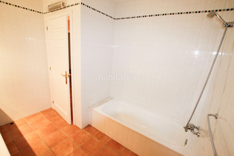 Foto 423532b1-87fd-4222-ab69-ddd996d14bdd. Xalet amb calefacció aparcament piscina a Altea la vella Altea