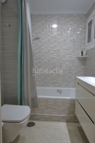 Foto 0f8e0161-902b-4b0b-982d-f657f19854e0. Apartamento en Playa Levante Benidorm