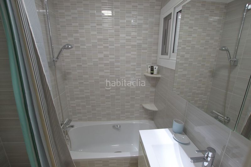 Foto 39041ee8-c0d4-436c-8c19-c3d23c568e68. Apartamento en Playa Levante Benidorm