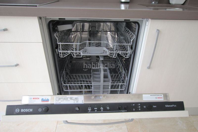 Foto 7c77e230-b922-4918-9e6b-e9b1b31905d3. Apartamento en Playa Levante Benidorm