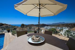 Chalet in Cumbre del Sol
