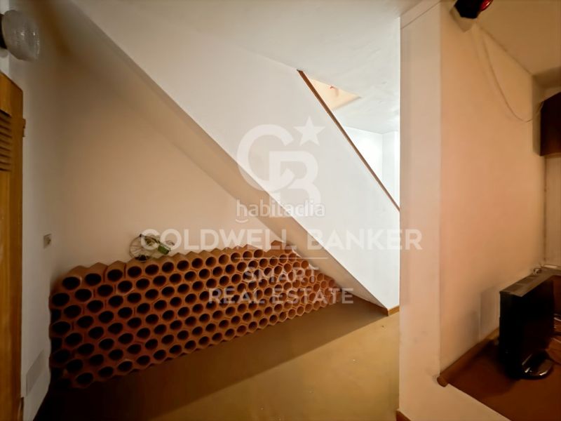 Foto a422629c-2cfc-4a0c-b200-5ceed5670247. Xalet amb aparcament piscina a Perillo Oleiros