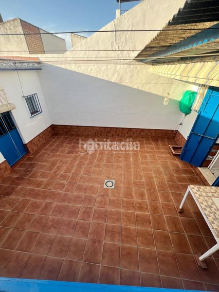 Foto 1490031f-8fe5-4522-9d52-201381a6681e. Casa aparellada a Almonte Almonte