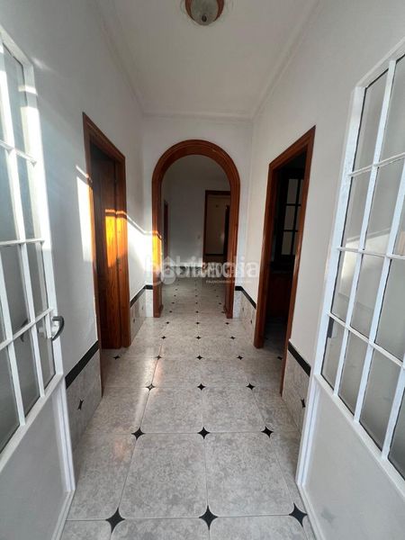 Foto 70464407-1e34-4d5f-b44b-e8bd24245daf. Casa aparellada a Almonte Almonte