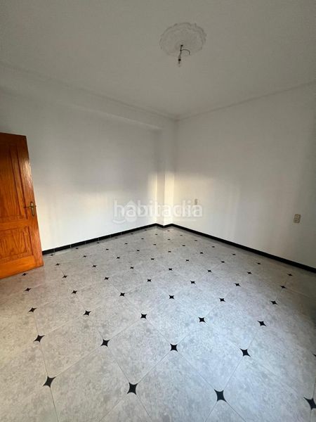 Foto a2727db6-25ff-46f5-8e8f-5b7fed673e32. Casa aparellada a Almonte Almonte