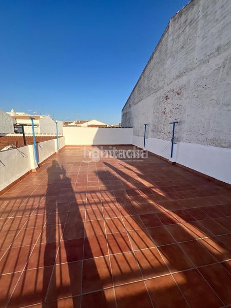 Foto a4fdeb43-bbbf-455a-8b3c-0227c7294bbc. Casa aparellada a Almonte Almonte