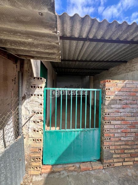 Foto f8f052b8-198d-4737-a0d2-a431800ce317. Terreny residencial a Almonte Almonte