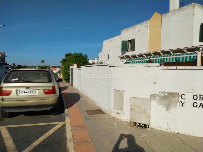 Foto 456e12c9-f716-4c90-9675-be65a0fd2fdc. Casa pareada en calle ortega y gasset 1 adosado pareado de esquina en Bellavista 238m de parcela en Aljaraque
