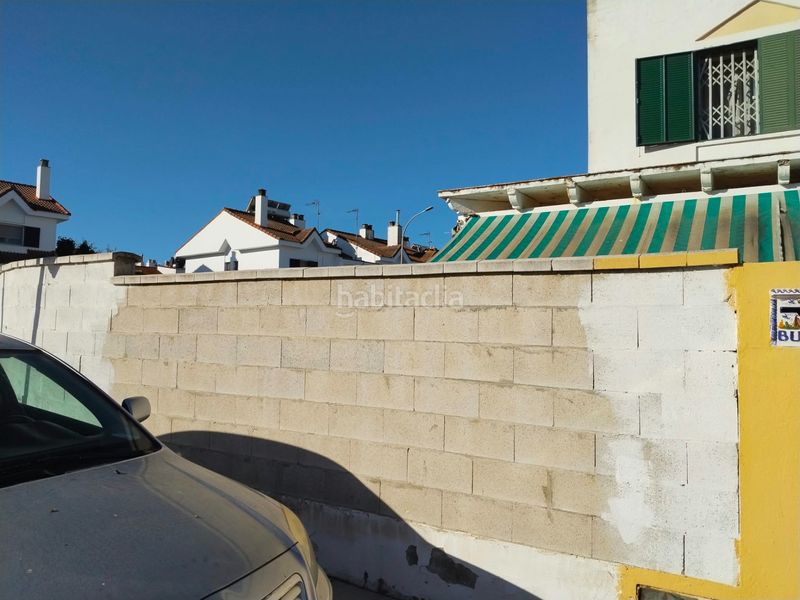 Foto b9034690-eb38-401b-aa90-b277e640203c. Casa pareada en calle ortega y gasset 1 adosado pareado de esquina en Bellavista 238m de parcela en Aljaraque