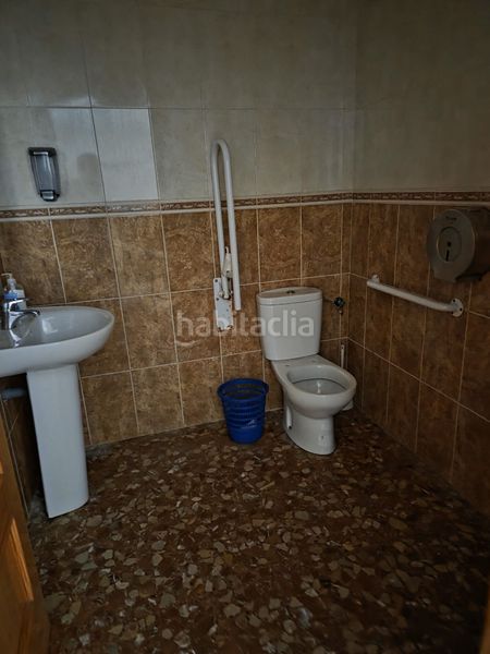 Foto c946f511-1e6f-4bd5-9a82-8abc141a8585. Business premise in calle paula santiago 1s in El Carmen - Cardeñas Huelva