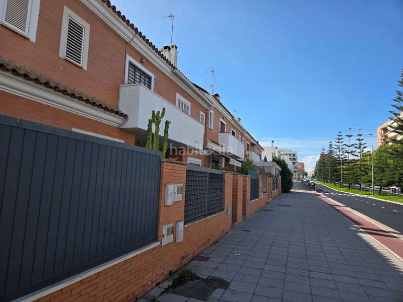 Foto 62fc0f55-57da-4cf9-b113-cc298a6b67e9. Casa adossada amb calefacció aparcament a La Florida - Vistalegre Huelva