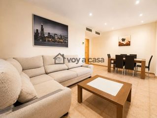 Pis a Santa Clotilde. Piso de 115 m con piscina y parking en fenals  lloret de ma