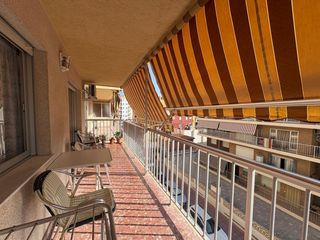 Appartement  Calle de l'arquitecte lavèrnia. Piso en venta el perelló