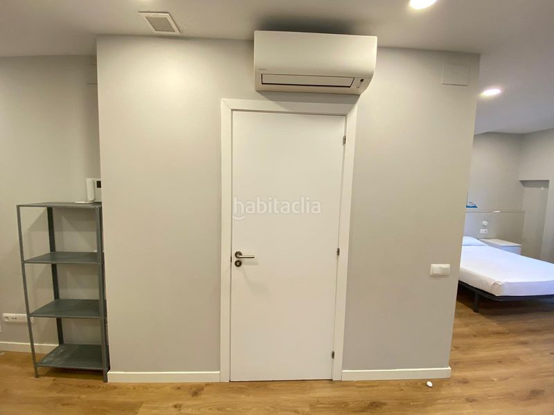 Foto e9b3bd72-fee4-42a4-a5a2-39f2476b7f6f. Affitto monolocale con riscaldamento in Sants Barcelona