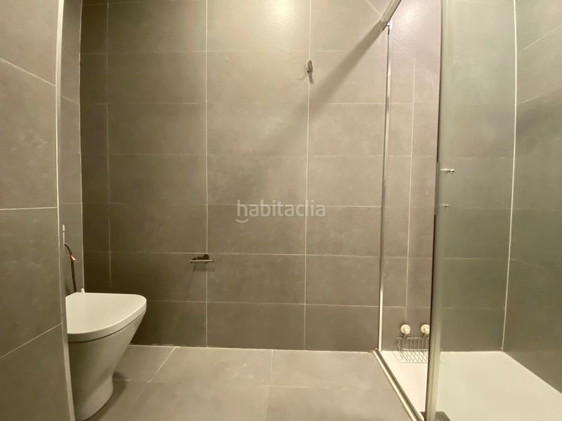 Foto 56f817b9-a8e2-4561-889b-639b2d8db201. Lloguer estudi amb calefacció a Sants Barcelona