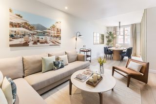 Location Appartement à Dreta de l´Eixample. Magnifica vivienda de 3 dormitorios en uno de los barrios mas bo