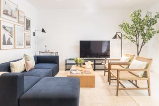 Lloguer Planta baixa a Carrer de maignon 30. Magnifica vivienda duplex de 2 dormitorios con terraza privada y