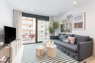 Rent Apartment in Carrer de maignon 30. Magnifica vivienda de 2 dormitorios con terraza comunitaria en l