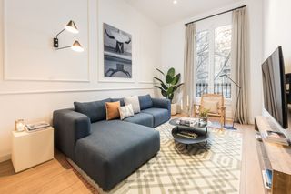 Lloguer Apartament a Dreta de l´Eixample. Magnifica vivienda de 3 dormitorios en uno de los barrios mas bo