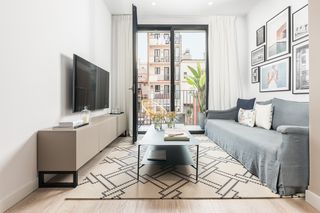 Lloguer Apartament a L´Antiga Esquerra de l´Eixample. Magnifica vivienda de 1 dormitorio con terraza comunitaria en la