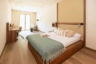 Lloguer Estudi a Raval. Estudio premium con balcón 25m² · residencia port barcelona · to