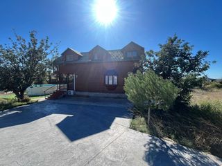 Chalet  Calle del pluto. Chalet en venta lliria