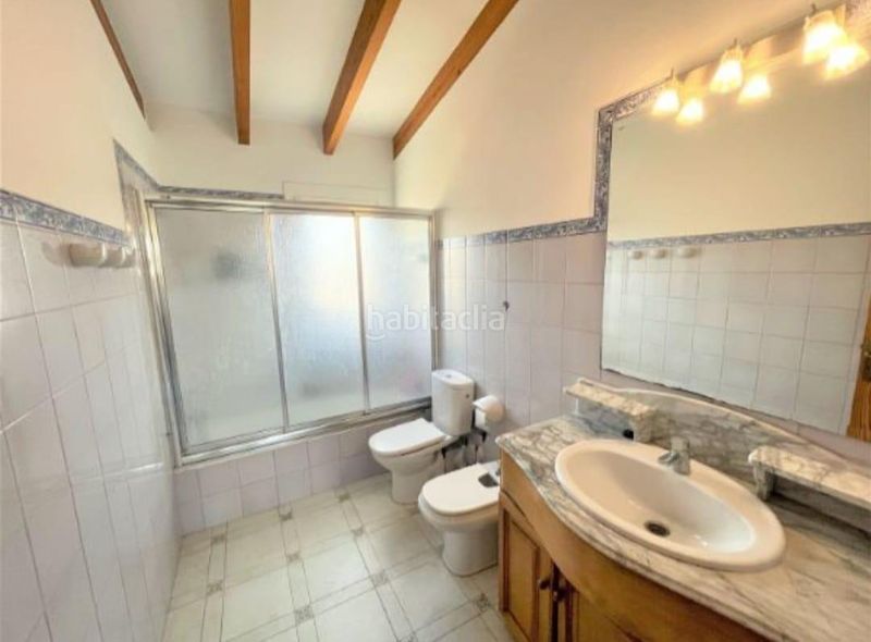 Foto c06e716e-3644-4086-9bf3-795fae7d78dc. Casa amb aparcament piscina a Campanet