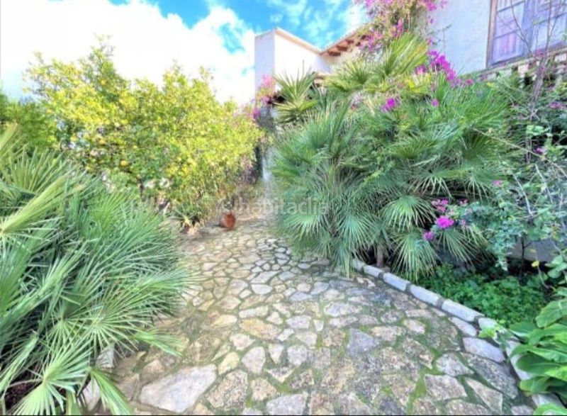Foto f31fdaac-36b6-415c-a9ae-57571af500f3. Casa amb aparcament piscina a Campanet