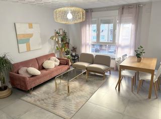 Affitto Piccolo appartamento  Calle de garcía galdeano 8. Amplio piso reformado de 3 dormitorios y 2 baños en el centro de