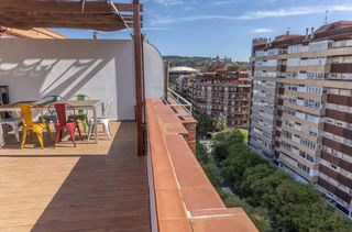 Lloguer Àtic a Carrer de llança 54. Fantástico ático reformado de 3 dormitorios con gran terraza jun