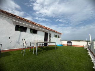 Penthouse in Carrer de les hortes 1. Espectacular vivienda con terraza privada de 48 m² en santa oliv