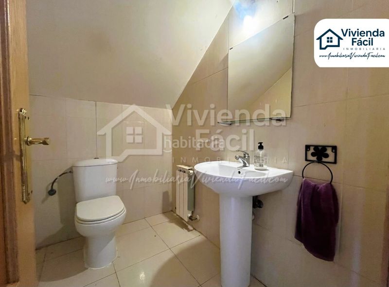 Foto ae0eb05d-a2e0-40b3-8fb6-0e5cef2828d1. Xalet amb xemeneia calefacció aparcament a Las Lomas Seseña