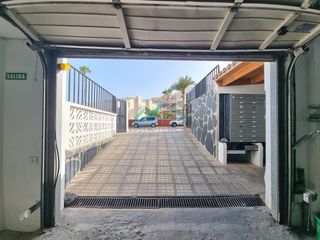 Affitto Posto auto  Avenida la gaviota. Plaza de garaje en el edificio elita