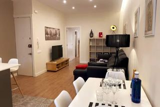 Location Appartement  Calle de pau claris. Piso de 1 habitaciones en carrer de pau claris