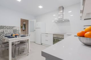 Location Appartement  Calle de santa joaquina de vedruna. Piso de 2 habitaciones en calle de santa joaquina de vedruna zar