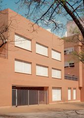 Estudio en Carrer de botànic cavanilles 26. ¿buscas es alta rentabilidad? - invierte en coliving