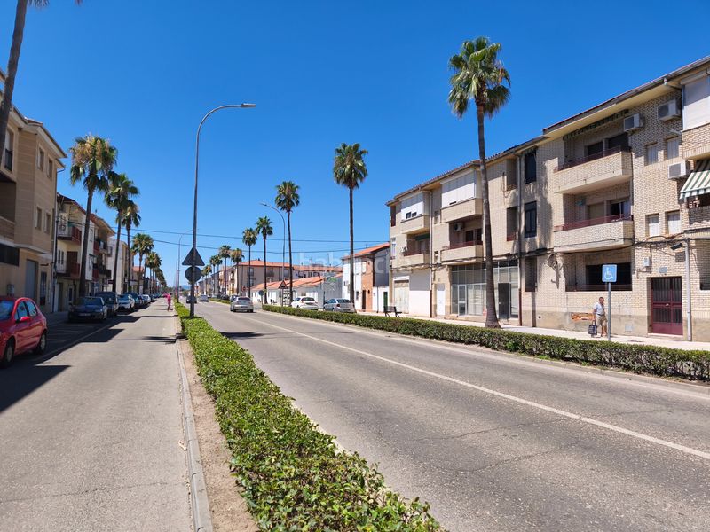 Foto 0d4f5699-554d-44c7-9b9e-7d79460e9f7c. Pis a avenida lusitania 66 a Moraleja