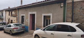 Casa a Calle la jara 14. Casa planta baja con almacén