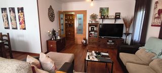 Flat  Avenida pío xii 30. Amplio piso con vistas a sierra de gata