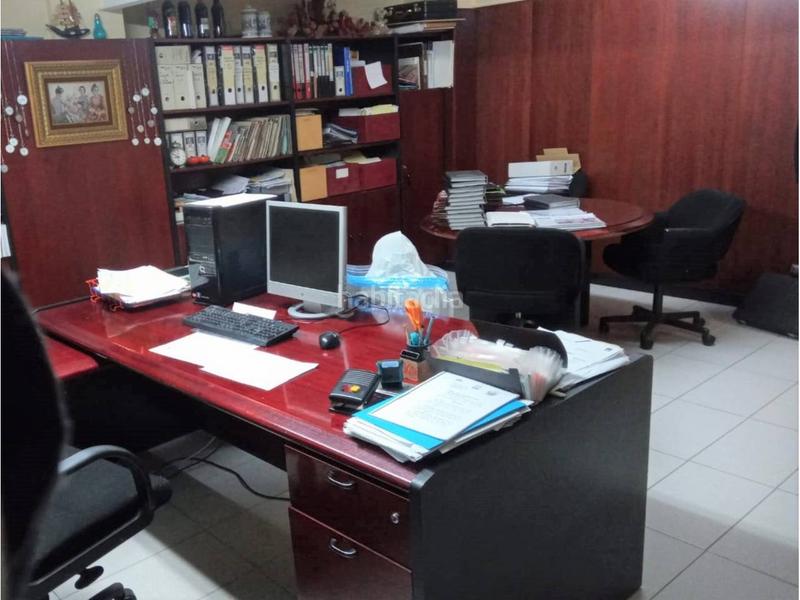 Foto c48ae9fa-2f52-48d3-b90b-0e8db4ec695a. Locale commerciale in La Llum Valencia