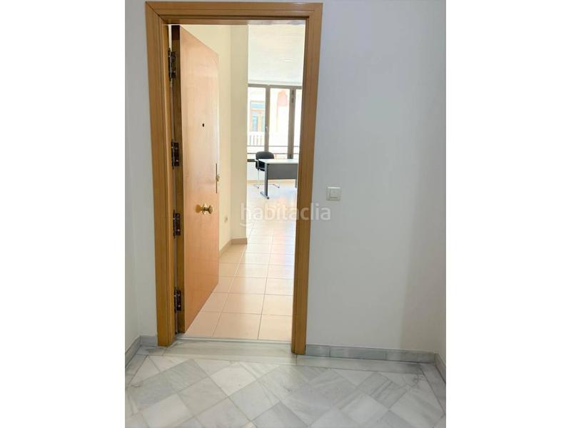 Foto 06a9aebf-b23f-41ba-9e46-5fd761dd7809. Location bureau dans Sant Francesc Valencia