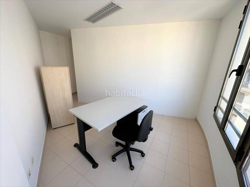 Foto 459905f0-4e39-4f8e-9f9e-6b85b56948c0. Location bureau dans Sant Francesc Valencia