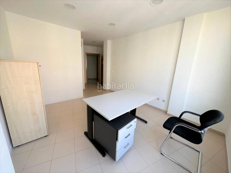 Foto b364936a-d472-43ce-a3ea-187943696b19. Location bureau dans Sant Francesc Valencia
