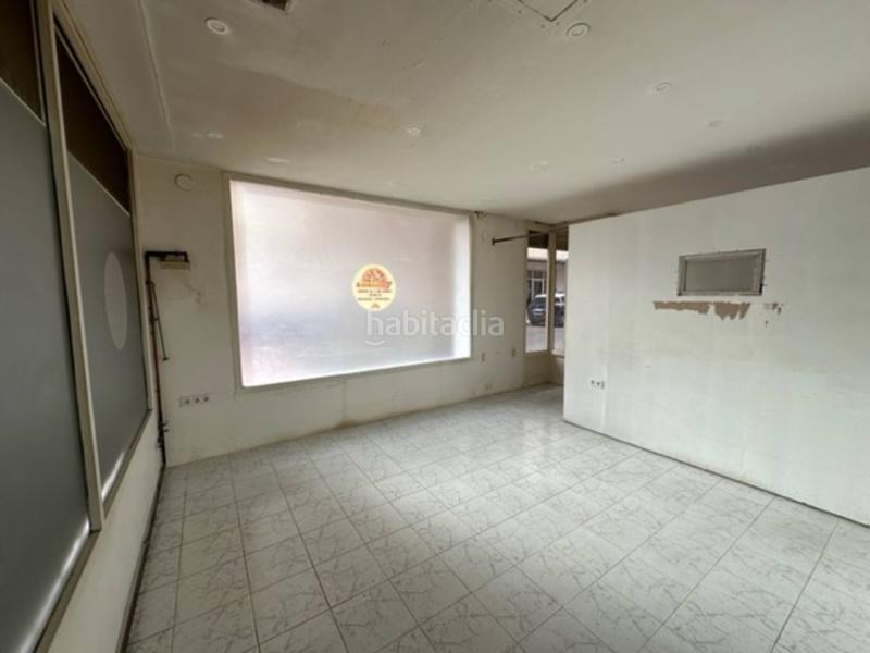 Foto 5367a4c2-00ea-49d2-8c2d-bacfc546f2c6. Rent business premise in El Castell Burjassot