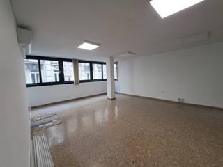 Rent Office space  Garrigues. Despacho en alquiler en sant francesc46001