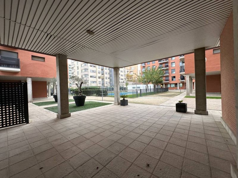 Foto 00844439-279a-4f82-a3a9-ff3def4e3fd4. Rent flat with heating parking pool in Sant Pau Valencia