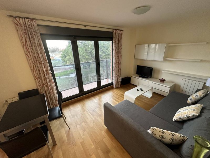 Foto 6d290078-7368-4d0a-8b2d-75e359809276. Rent flat with heating parking pool in Sant Pau Valencia