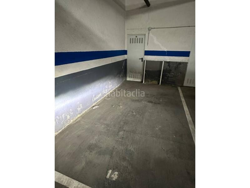 Foto 2315616d-0535-4640-a140-25ce56496475. Parking coche garaje en venta en benicalap46025 en Valencia